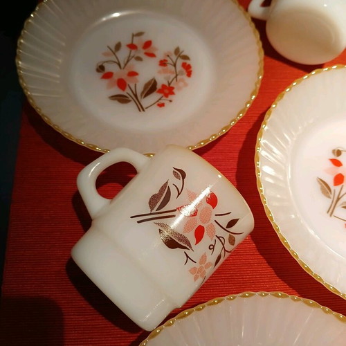 Vintage Termocrisa Mexico opaline plates and mugs set