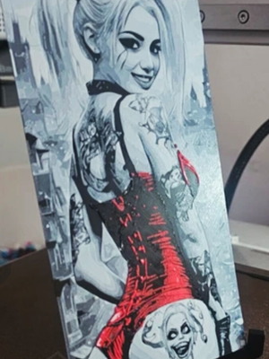Harley Quinn frame new, made with 3D printer