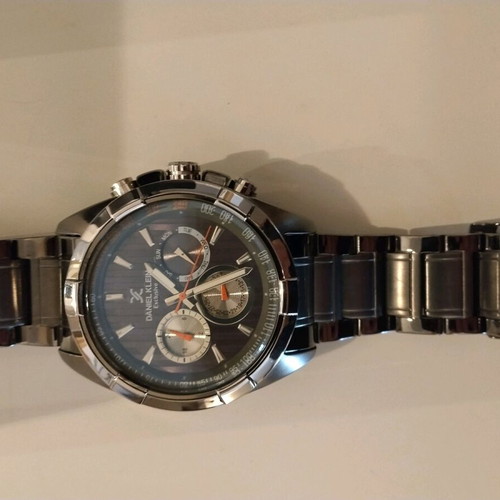 Daniel Klein men's wristwatch like new, silver
