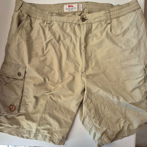 Fjallraven men's bermuda shorts No56 beige like new