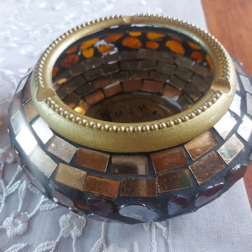 Decorative glass set with mosaic tiles like new