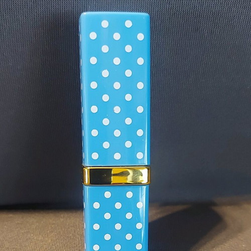 Lipstick lighter new (does not contain gas)