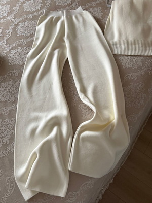 White cotton set new, universal size