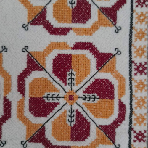 Kares with Byzantine design new, rustic etamine fabric
