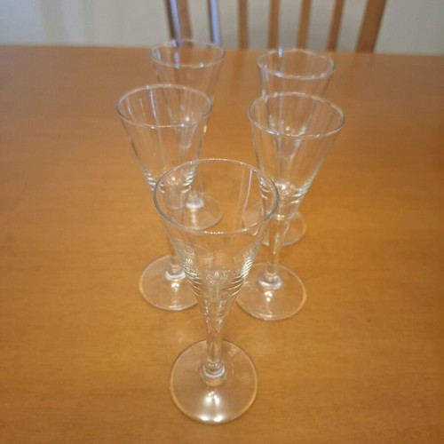 Liqueur glasses like new, set of 5 pieces