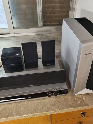Philips HTS335W DVD Home Theater System used