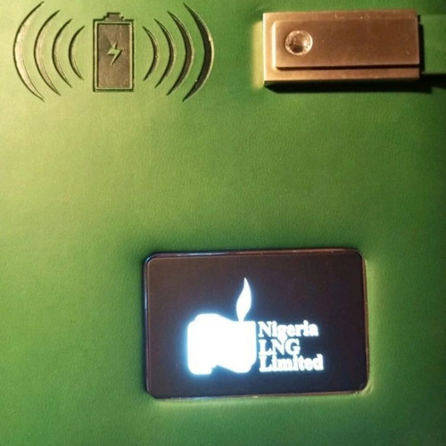 Notebook powerbank 8000mAh with box and 4 cables