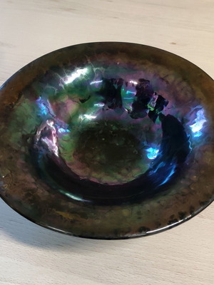 Iridescent ceramic bowl like new, 22 cm diameter