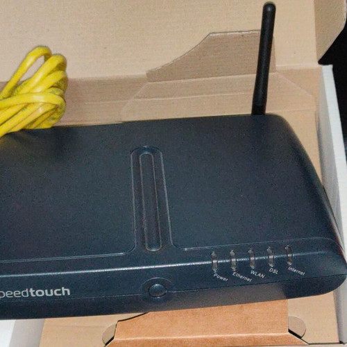 Thomson SpeedTouch 585v6 ADSL2+ Wireless Router like new