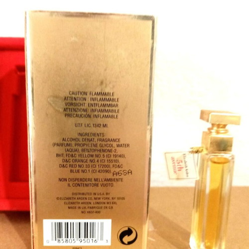 5th Avenue Elizabeth Arden parfum extract 3.7ml like new in box