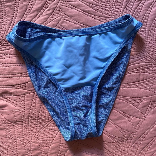 Motivo bikini set snakeskin blue new with tag