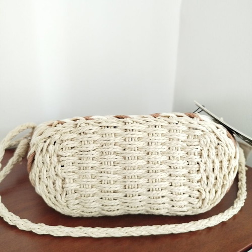 Verde handmade straw crossbody bag new, beige