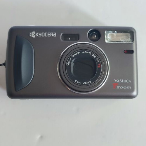 Yashica T Zoom 35mm film camera new with Carl Zeiss lens