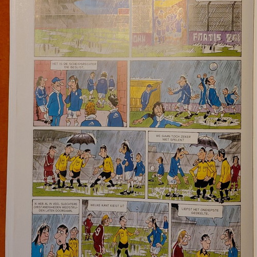 The Champions football comic book by Gürsel