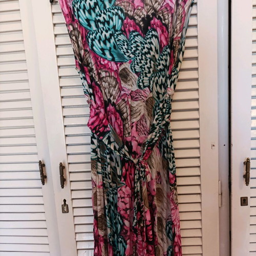 Colorful dress used, size medium to large, with belt