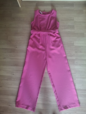 Jumpsuit Chaton like new, sleeveless with belt, fuchsia