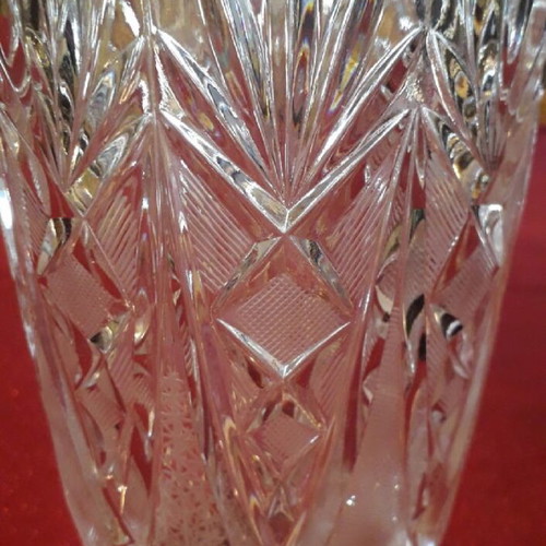 Vintage handmade vase in high-quality crystal new