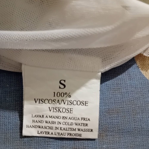 Summer dress colorful, small/medium, like new