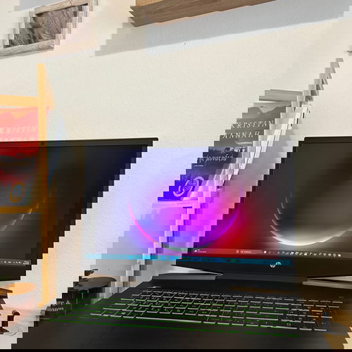 HP Pavilion Gaming 17 като нов с Intel Core i7, 32GB RAM, 512GB SSD