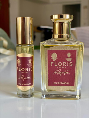 Подаръчен комплект A Rose For... Floris 50+10 мл нов Eau de Parfum