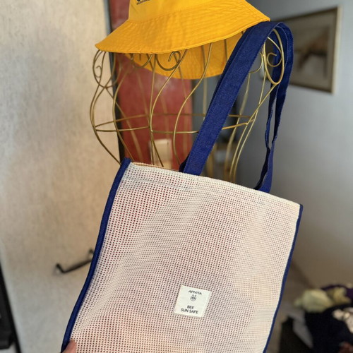 Apivita Bee Sun Safe fabric shoulder bag like new, white and multicolor