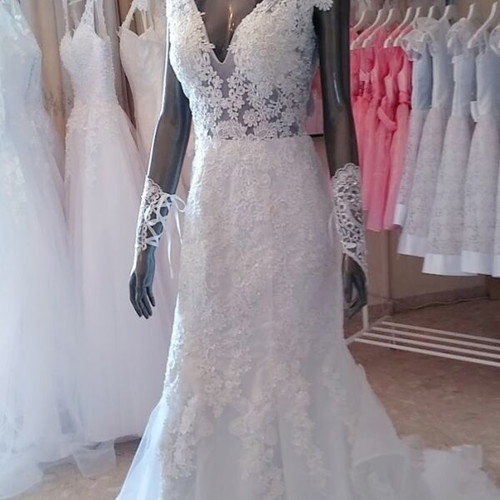 Wedding dress new, ivory, size medium, for tall 168-174 cm