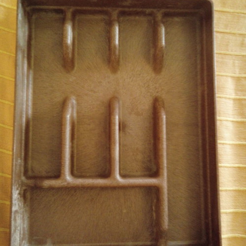 Biofal cutlery tray used, plastic wood imitation