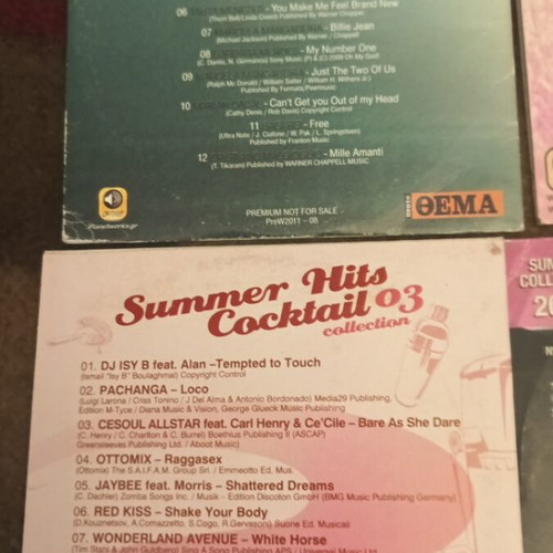 Dance lounge music CD set like new, 5 discs