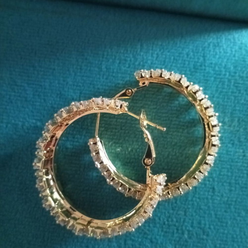 Hoop earrings with rhinestones, luxurious, new, gold color, 4cm diameter