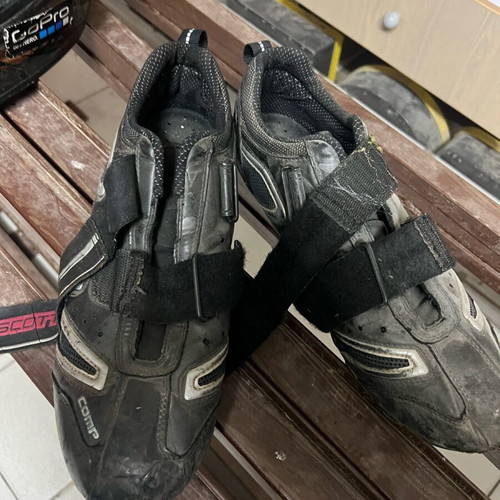 Cycling shoes used, size 44
