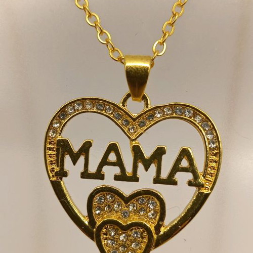 Mama heart necklace
