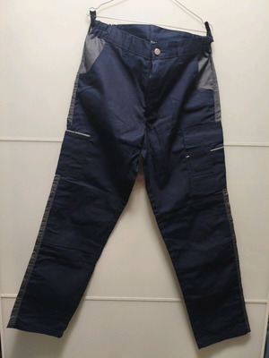 Παντελόνι εργασίας Νο34 XL slim fit καινούργιο
