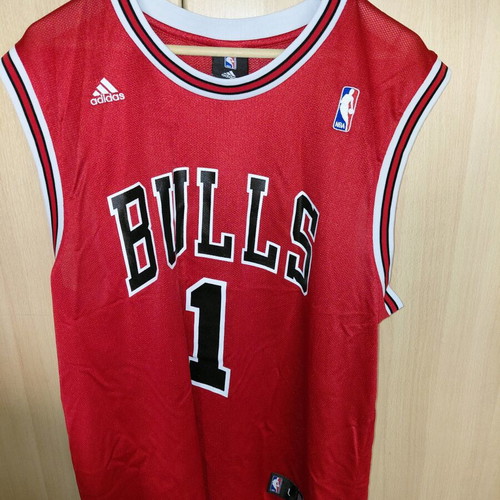 Derrick Rose adidas vintage jersey like new, official replica