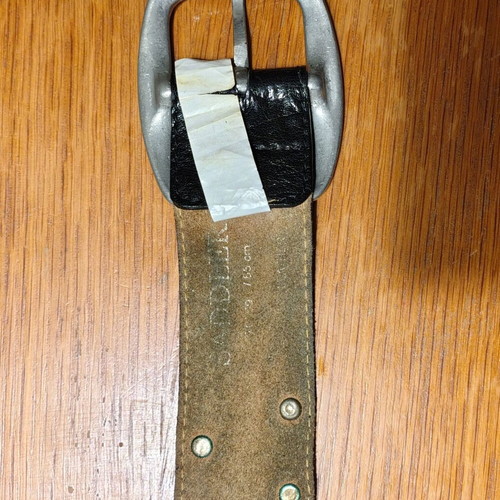 Saddler women's leather belt, black, vintage texture