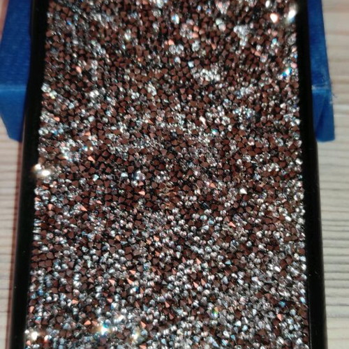 Swarovski iPhone 6 phone case used with one stone