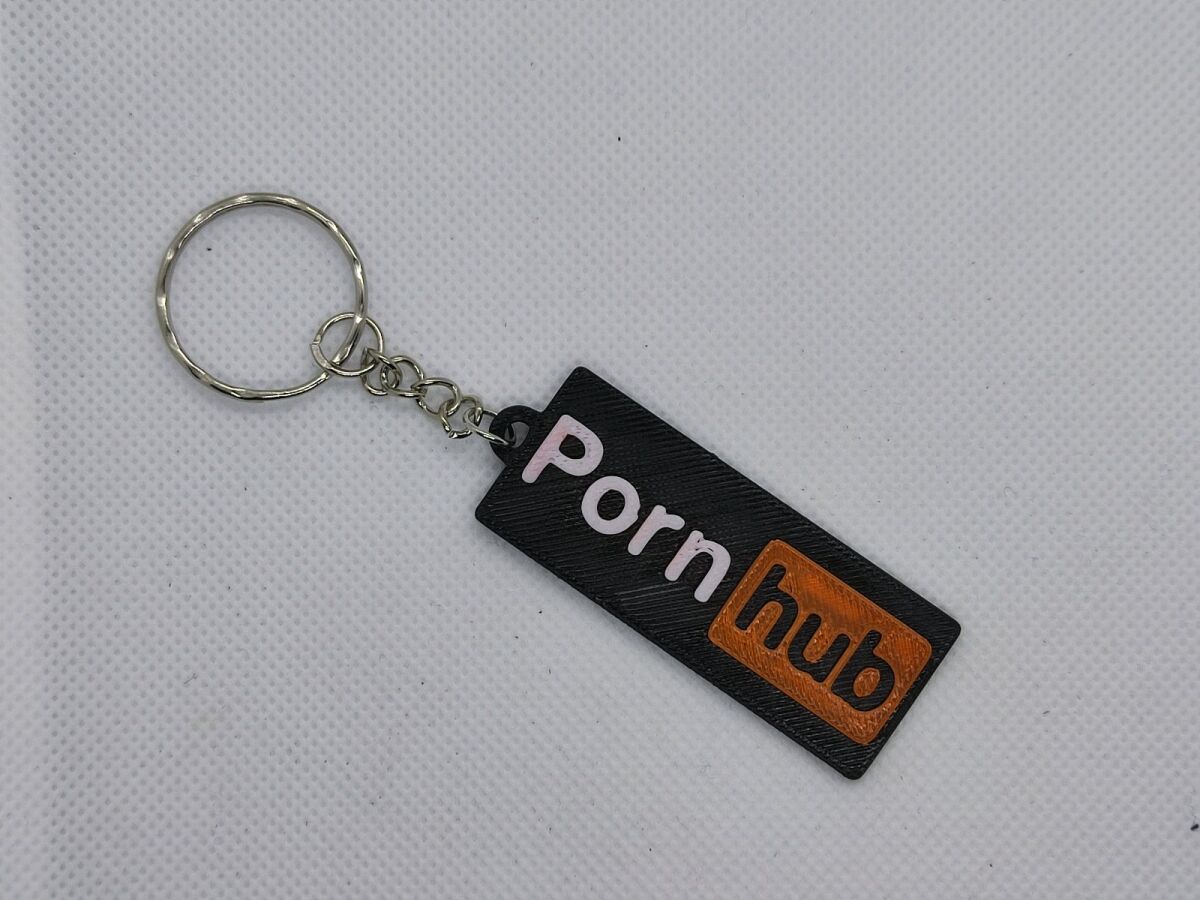 Pornhub keychain new, made with 3d printer - € 2,00 - Vendora.cy