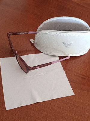 Emporio Armani Kids Sunglasses like new, burgundy acetate frame