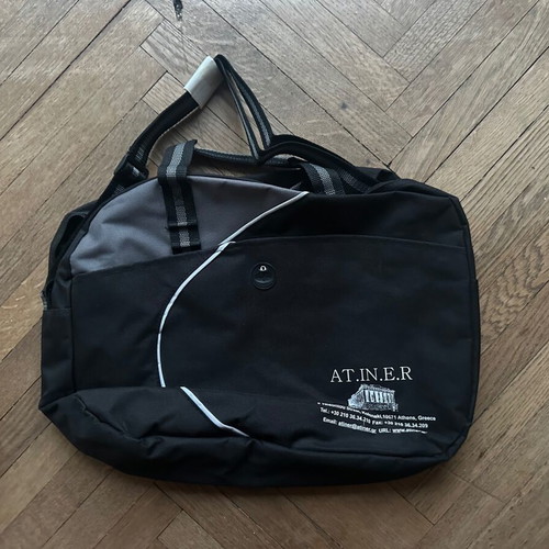 Shoulder bag with strap and handles new, black
