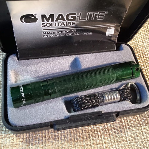 Maglite Solitaire Mini Flashlight Green New