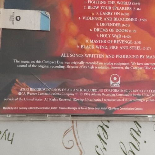 Manowar Fighting the World CD like new, metal