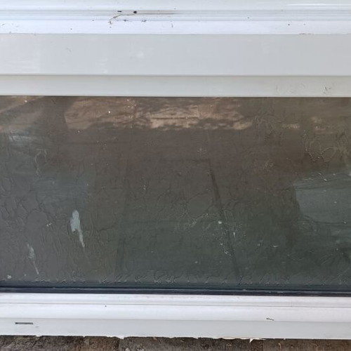 Aluminum tilt window with frosted double glazing, 90x58 cm