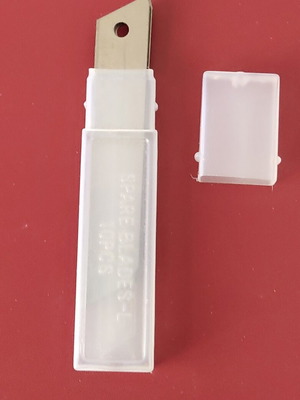 Replacement cutter blades new, 2 sets with cases