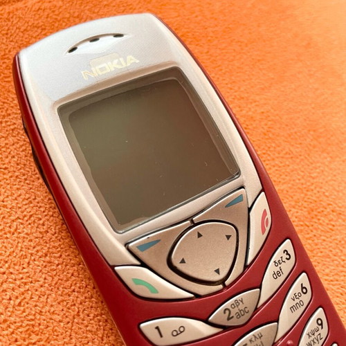Nokia 6100