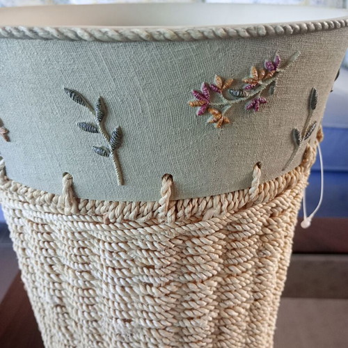 Wicker basket vase new, country style