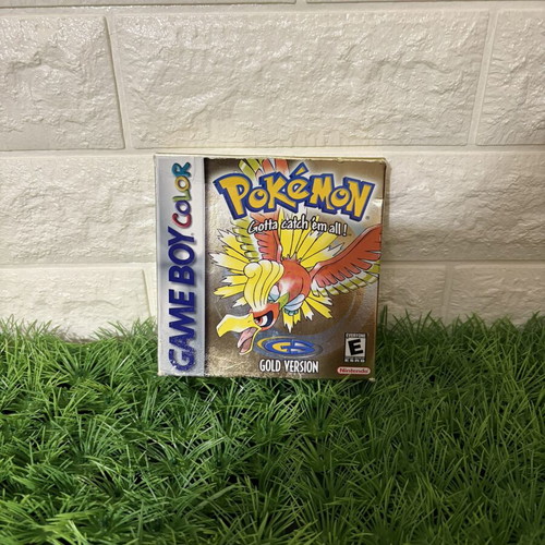 Pokémon Gold Game Boy Color used with box and manual