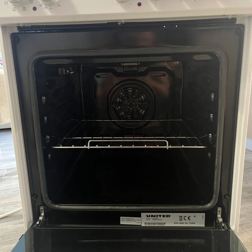 Oven 50L capacity, energy class A