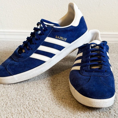 Adidas Gazelle Athletic Shoes Like New, Size 40.5, Blue and White