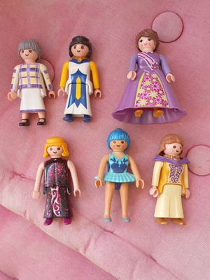 Playmobil figures like new, pack of 6