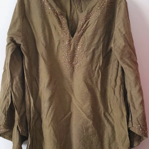 Viscose blouse 100% used, oil color, size L