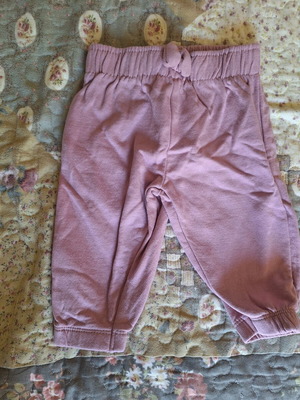 Sinsay pink baby cotton fleece pants like new, size up to 68 cm
